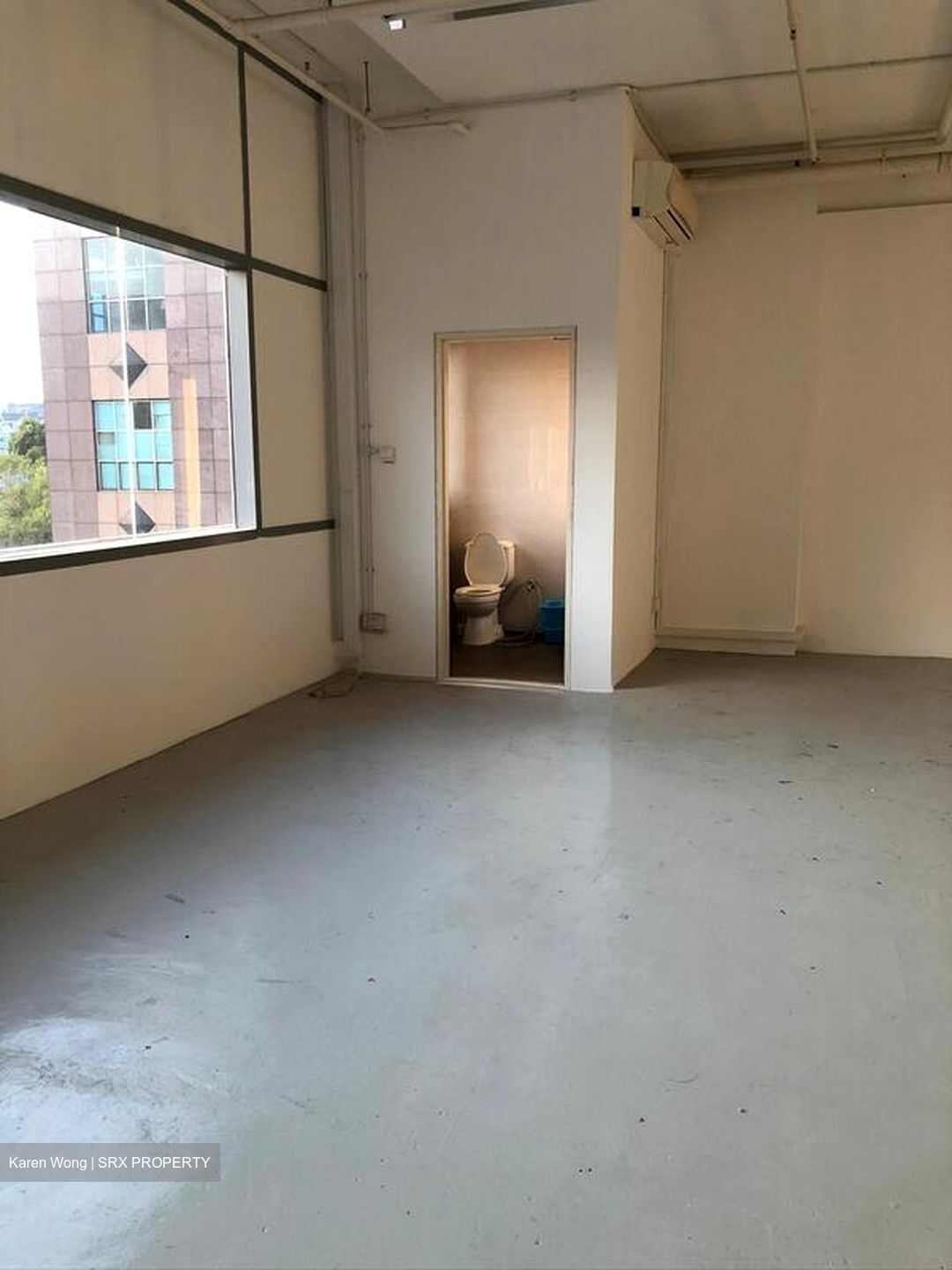 Solstice Business Center (D19), Factory #503557241